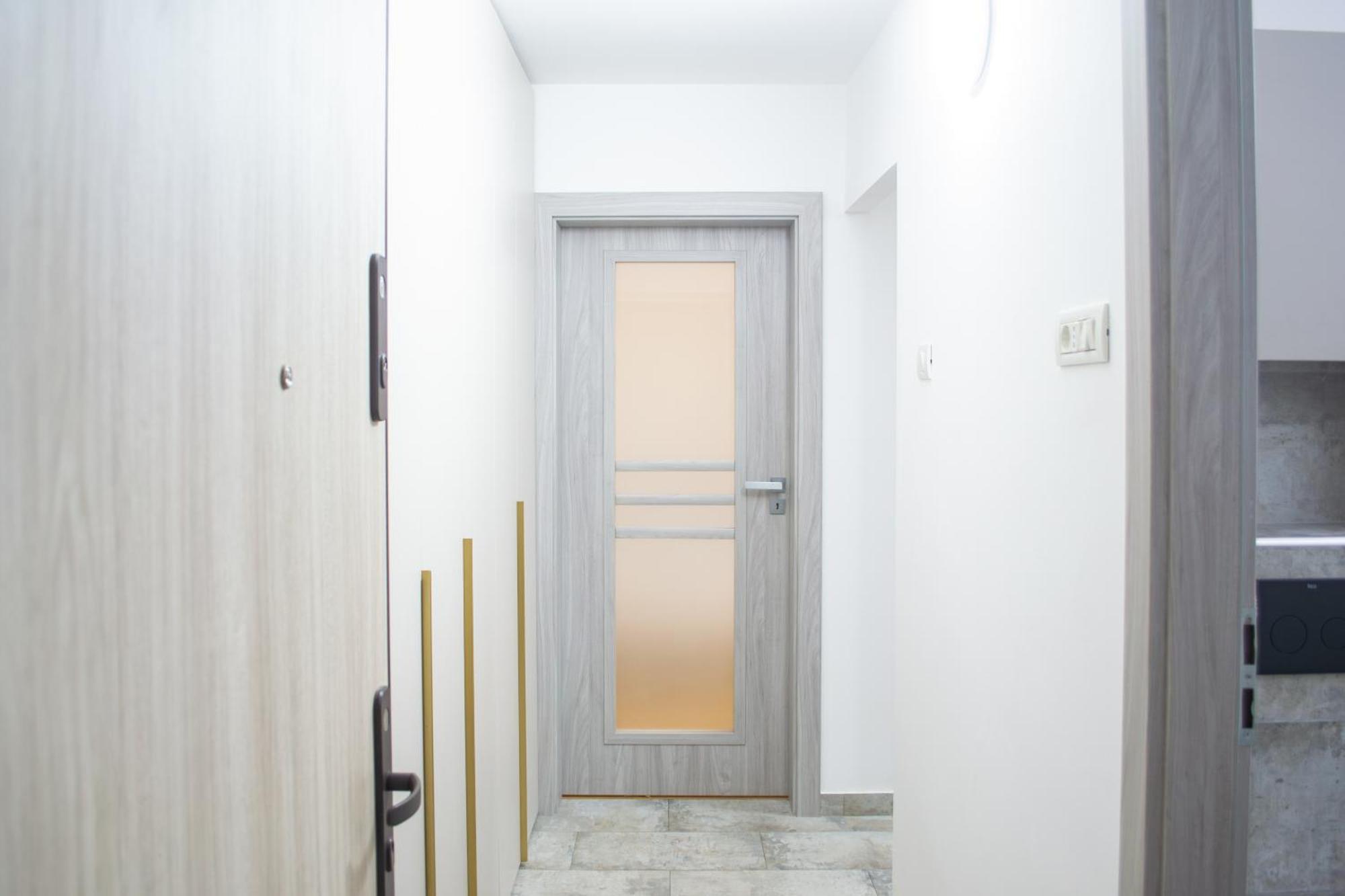 Apartment National Arena Mega Mall Mirina Bucharest